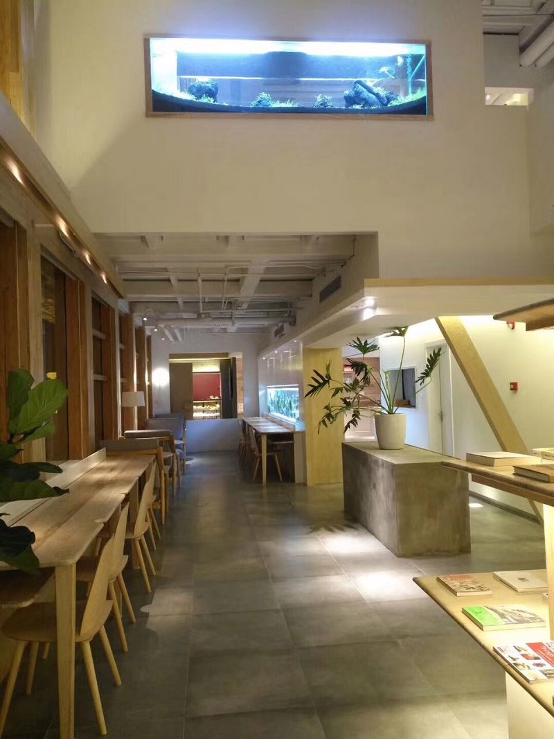 軌道燈 應用于槑林書店照明 案例