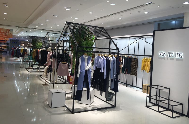 LED射燈 應(yīng)用于OZZO歐尼邇服裝店鋪照明案例